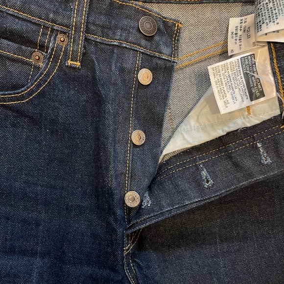 Levi’s • Premium • Denim • Size 23 • Length 33 • Button Fly • Ribcage Boot • - Picture 3 of 6
